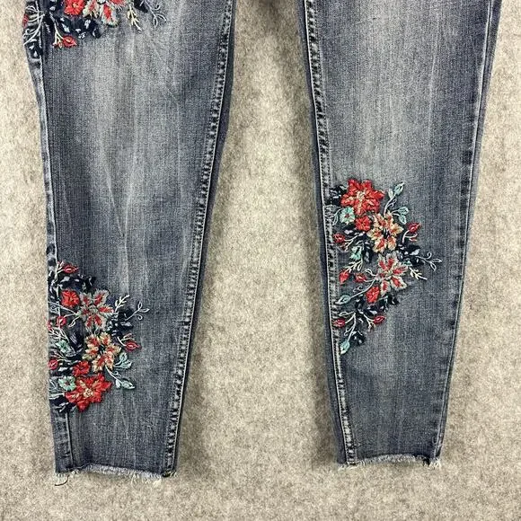 Reba Embroidered Skinny Jeans Womens 6 Floral Raw Hem Cropped Medium Rise Boho - Picture 3 of 13